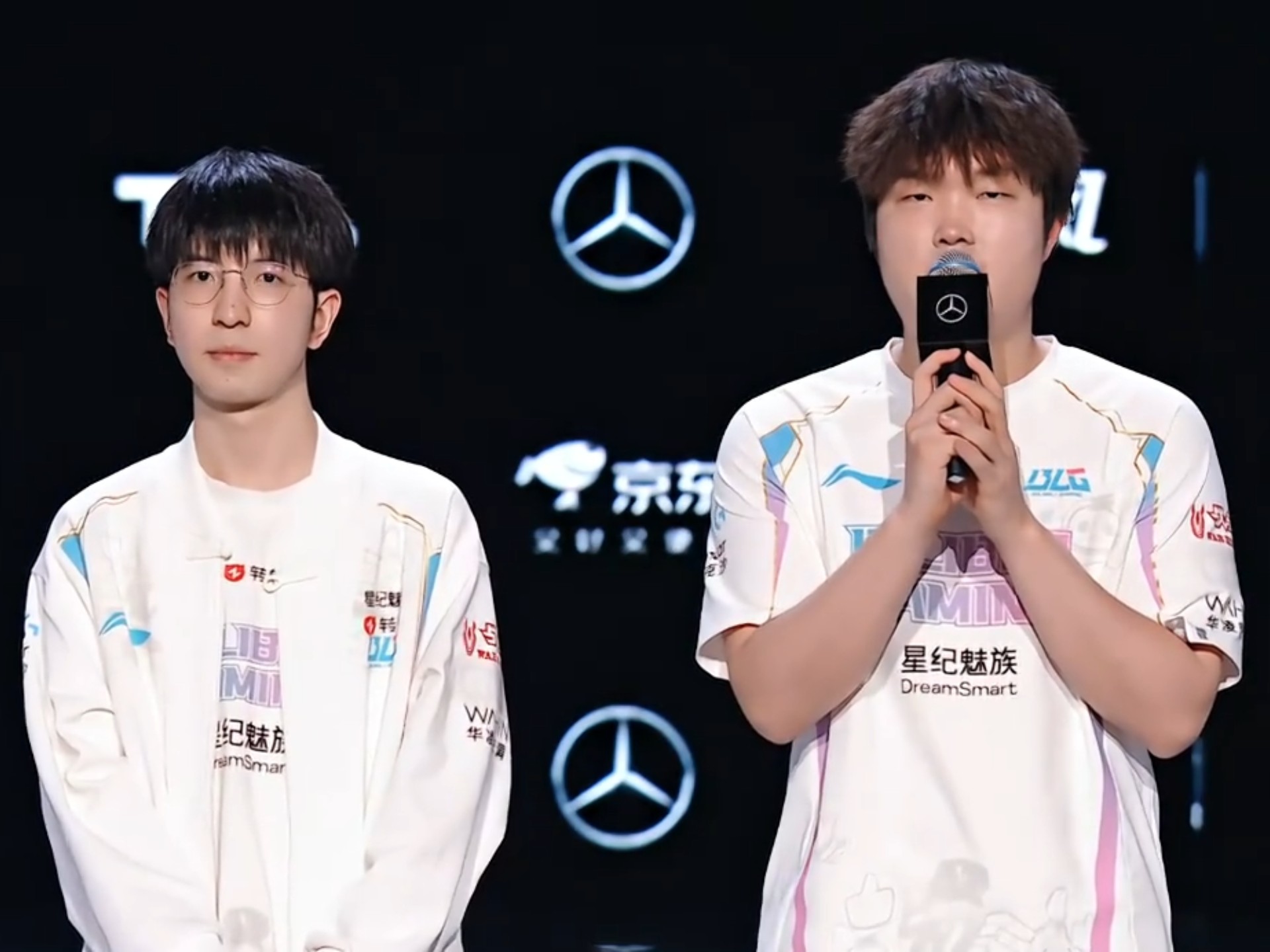 BLG鏖战IG,Ruler开启传奇时刻强强对话入围赛,成为赛场最大亮点的简单介绍 BLG鏖战IG,Ruler开启传奇时刻强强对话入围赛,成为赛场最大亮点的简单介绍