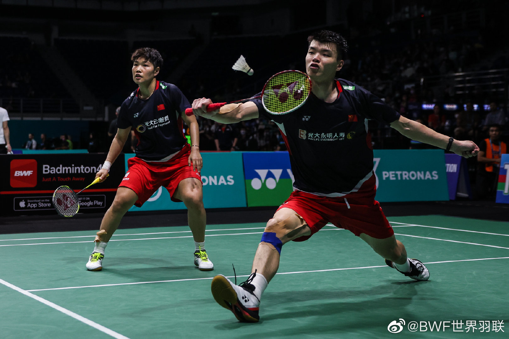 关于印尼队绝杀丹麦队,黄鸭组合惊艳四座的信息 关于印尼队绝杀丹麦队,黄鸭组合惊艳四座的信息