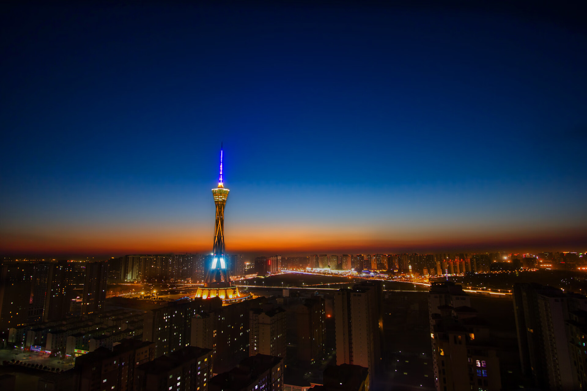 约基奇妙传撕裂防线,小贾伦三分如雨提前终结悬念,开拓者只剩绝望眼神!